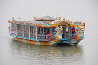 Huế tourist boat